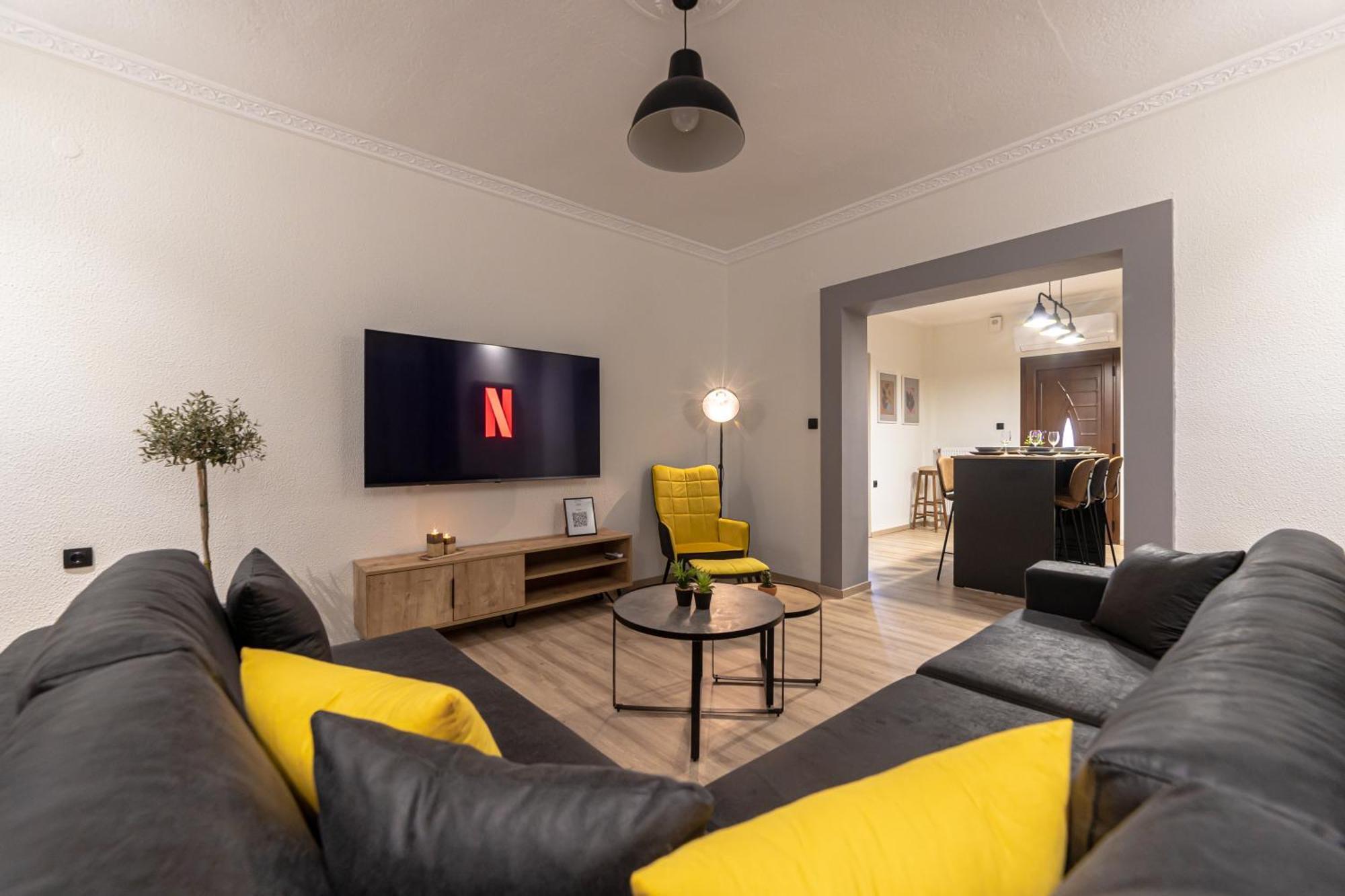 Arados Family Apartment